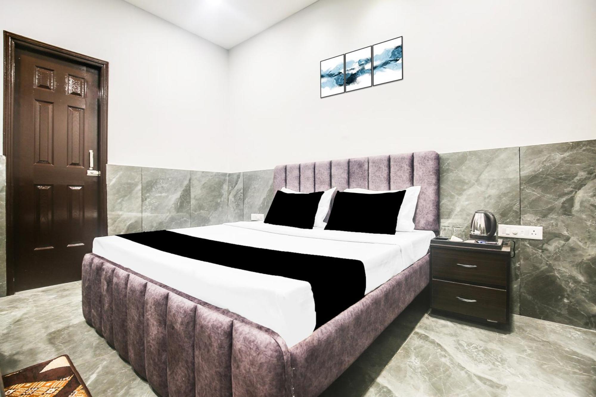 Hotel O Ravi & Banquet Lalewal Екстериор снимка